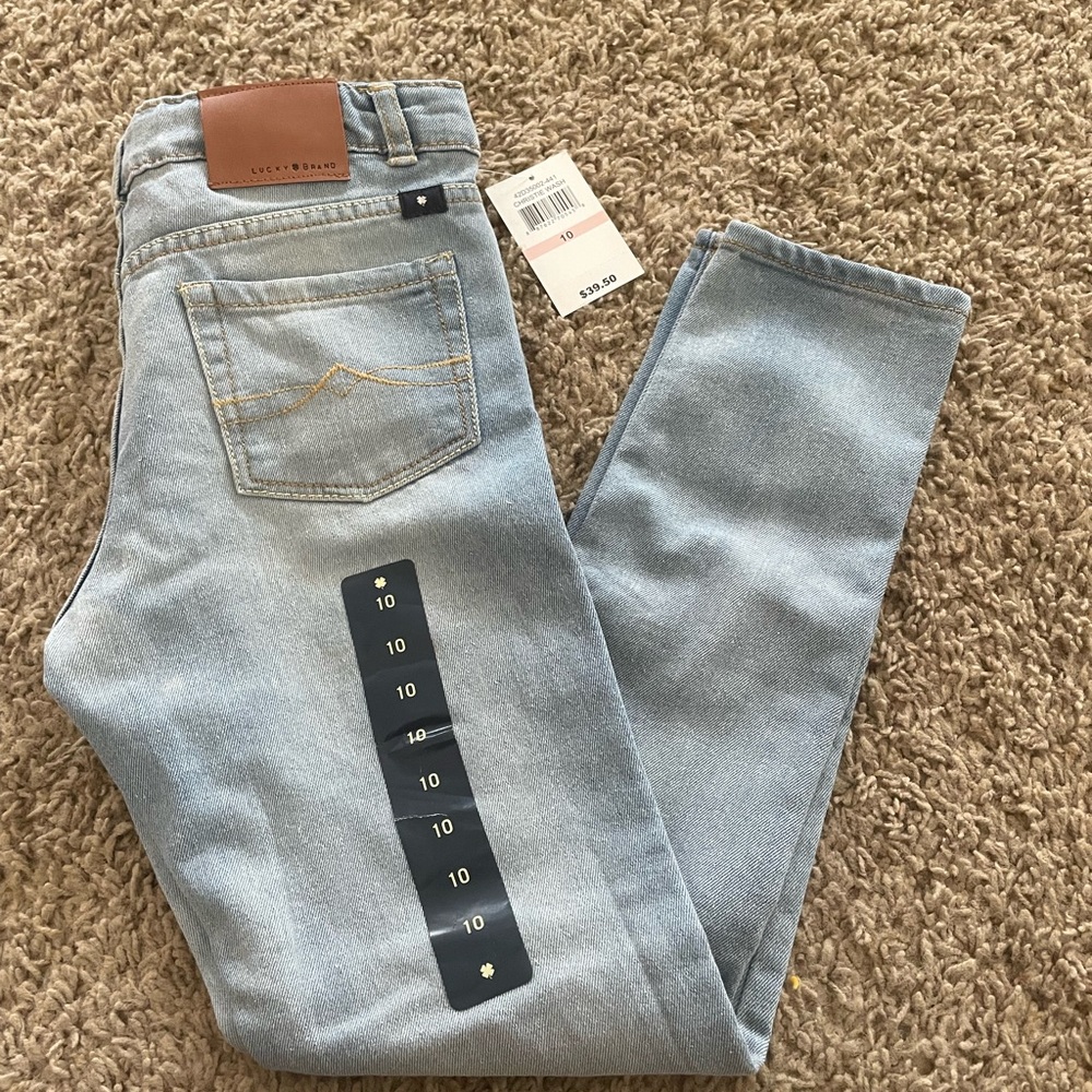 NWT Lucky brand skinny jeans. Girls size 10